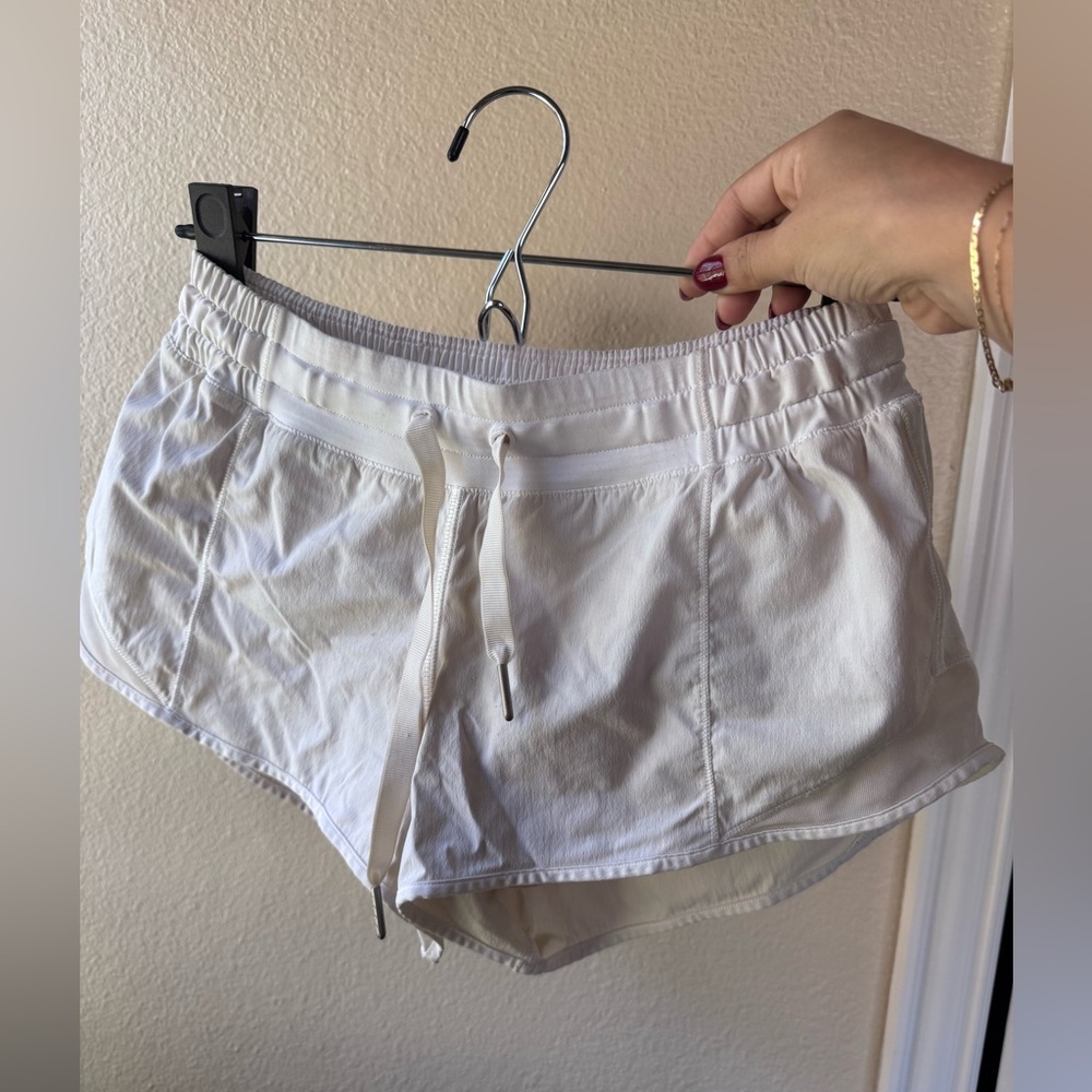 Lululemon Hotty Hot Shorts Sz 4